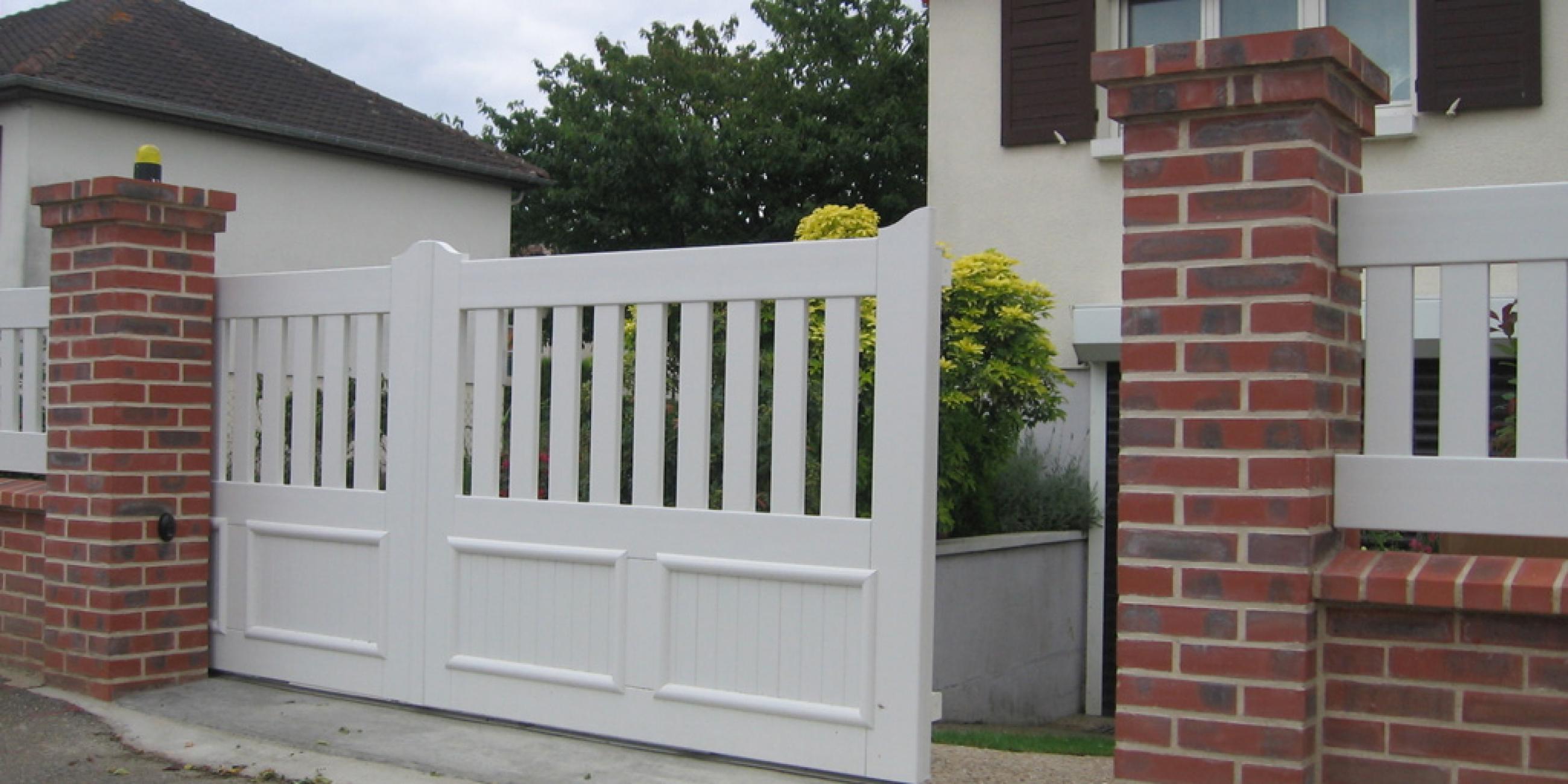 Portail PVC